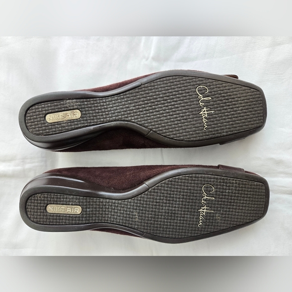 Cole Haan/NIKE AIR 9.5 Brown Suede Classic Flats With Buckle Detail - Picture 4 of 10